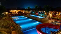 Grand Sunshine Resort & Convention - Pools