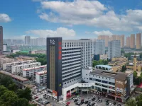 Home Inn Huayi Hotel (Shijiazhuang Zhaiying South Street Branch） Hotels near Sky Gardens
