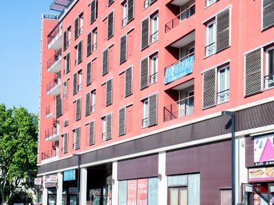 Zenitude Hôtel-Résidences Nîmes Centre