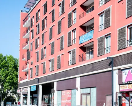 Comfort Aparthotel Nîmes Centre Hoteles en Nimes