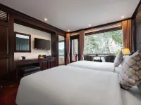 Erina Cruise by Hag Hotel di 