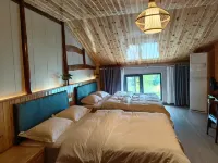 Chengdong Farm Homestay (Quzhou Xianxia Lake) - สระว่ายน้ำแบบอินฟินิตี้