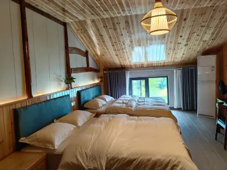 Chengdong Farm Homestay (Quzhou Xianxia Lake) Отели рядом с достопримечательностью «Dragon Gate Conyon»