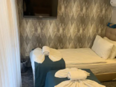 Weingart Seaside Hotel Hotels near Rustem Pasha Mosque