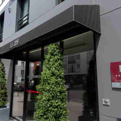 Hôtel Le 209 Paris Bercy Hotel Exterior
