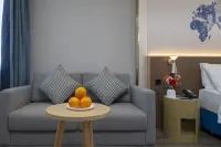 Kyriad Hotel (Xiayi County Keyun Zongzhan Kongzu Zhongzhuan)