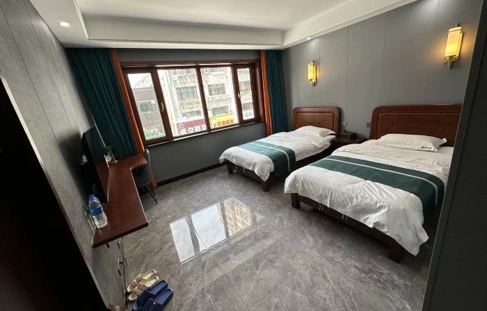 Ning'an Jiayi Hotel