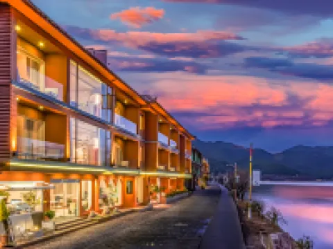 Sanseyunhe LuguLake Hotel Hotels in Ninglang