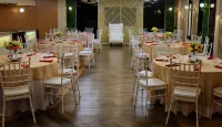 Primus Hotel and Resort Hotels in Pili