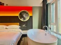 Qingcheng High Altitude Hotel (Harbin West Railway Station Wanda Plaza) Hotel in zona Heilongjiang Foreign Economic Institute