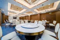 Lanou International Hotel (Guangyuan Aoti Center Branch)