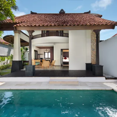 The Club Villas Seminyak Hotels near Laksmana