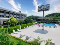 Vela Verde Hotel & Spa Hotels near Ferry