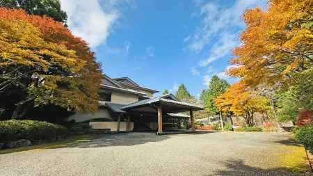 Ryuguden Отели рядом с достопримечательностью «Hakone-en Aquarium»