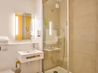 B&B HOTEL Paris 17 Batignolles Hotels in Paris