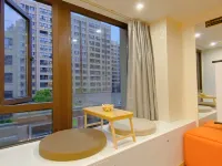 Isure Airbnb Hotel (Luchaogang Park）