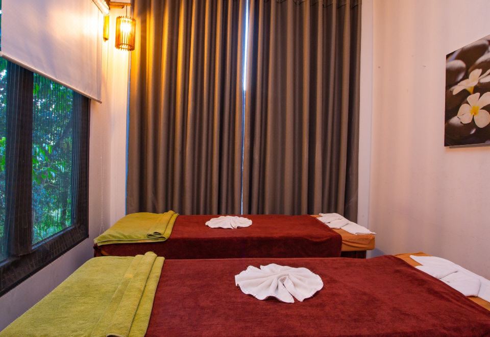 나딘 리조트 수영장