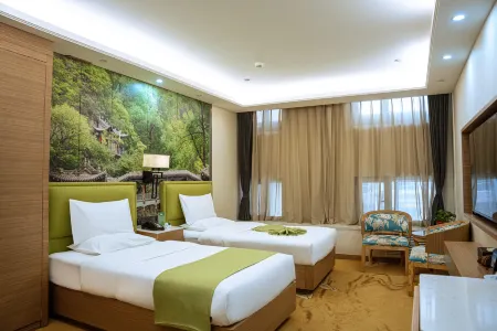 Yixin Yijia Hotel Отели рядом с достопримечательностью «Center Square»