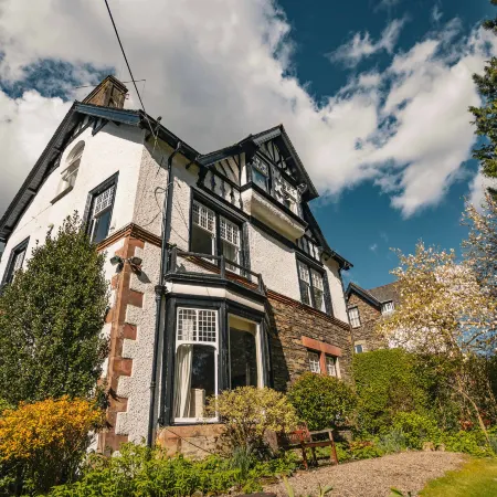 Burn How Garden Hotel - Bowness on Windermere