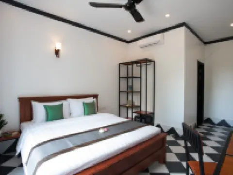 Noni Tree Hostel Hoteles en Siem Reap