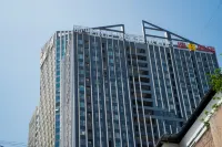 James Joyce Coffetel (Guangyuan Totem Square) Hotels near Huangzesi