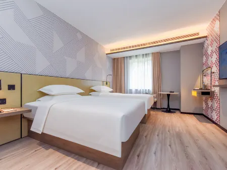 Borrman Hotel (Chongqing Olympic Sports Center Zoo) Отели рядом с достопримечательностью «Baguocheng»