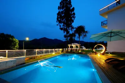 Moganshan Songxiao SOX Huanshan Suxi Wild Luxury Beauty Hotel Hotels in Huzhou