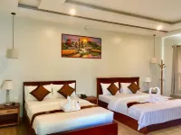 Nico's Hotel 2