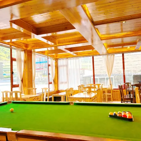 Gesaling · Vuoristo Scenic Resort Hotel (Kangding Xinduqiao Town)