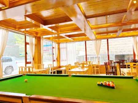 Gesaling · Vuoristo Scenic Resort Hotel (Kangding Xinduqiao Town)