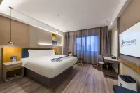 Homeinn Selected Hotel (Dezhou Kangbo Avenue Municipal Government)
