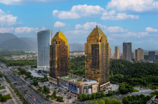 Rosewood Tonglu City Center Отели рядом с достопримечательностью «Tonglu Station (Yunqi West Road)»