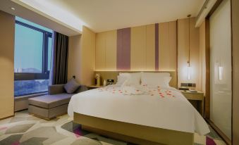 Lavande Hotel (Jinan Changqing Jingshi West Road Branch)
