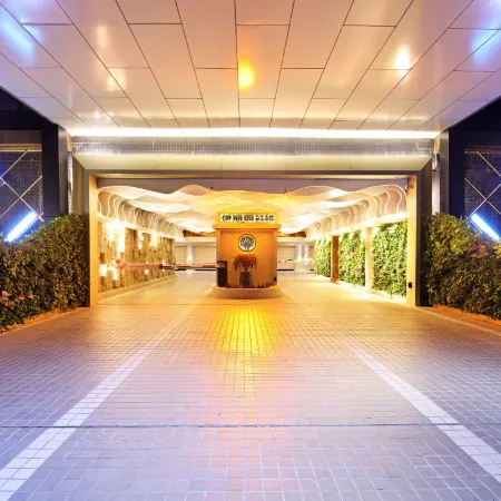 Foshan Yiliyuan Automobile Boutique Hotel (Creative Industry Park Store)