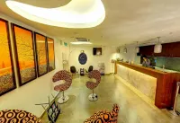 Hotel O Crossroads Hotel Отели в г. Куала-Лумпур