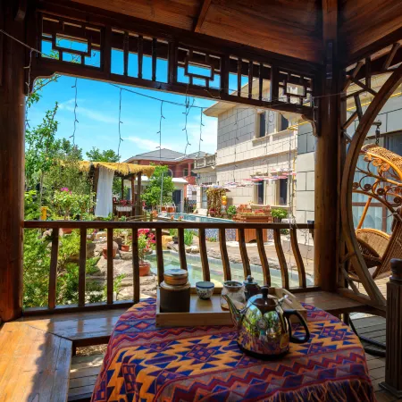 Floral Hotel · Yuexihui Hot Springs hotel (Jinshitan Commercial Center)