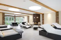 Landhotel Burg im Spreewald - Resort & Spa Hotels in Vetschau