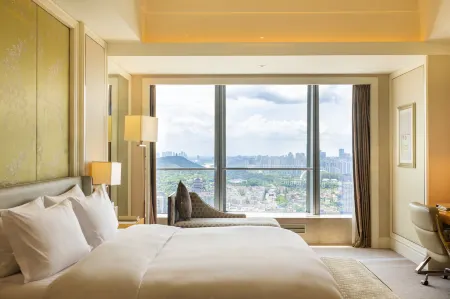 Ming Du Lakeside Hotel