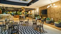 Corendon Amsterdam Schiphol Airport, a Tribute Portfolio Hotel Các khách sạn ở Schiphol