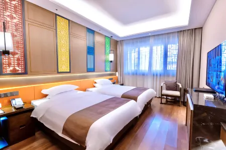 Qinhuai Family Hotel Отели рядом с достопримечательностью «Dayangwan Ecological Tourism Scenic Area»