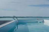 Niaoer - Rooftop Pools
