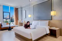 Haifei Hotel (Zhengzhou High-speed Railway East Station Convention and Exhibition Center)