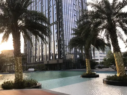 Zhuhai Pinmu Hotel (Langham Plaza)