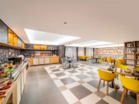 康鉑酒店(肇慶四會玉博城店) 四會酒店