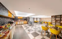 Campanile Hotel Zhaoqing Sihui  Hotel 