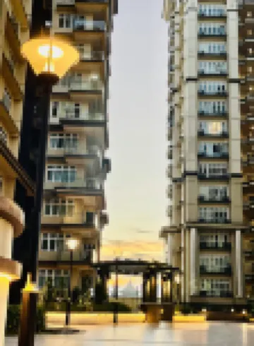 Kuching City Center Riverine Apartment With Balcony & City Views