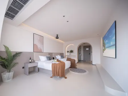 Panorama Garden Hotel with Infinity Pool at High Altitude, Jinxiangdun Yueting Отели рядом с достопримечательностью «Manting Imperial Garden»