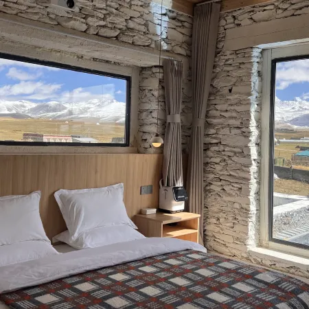 Yaoshan · Muxue Homestay (Tagong Grassland)