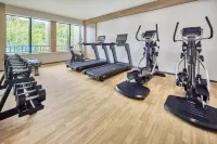 Howard Johnson Hot Springs Plaza Yinghuashan - Gym