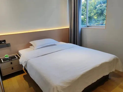 Ganzhou Bense Hotel (Gannan University of Science and Technology) - 2 stelle